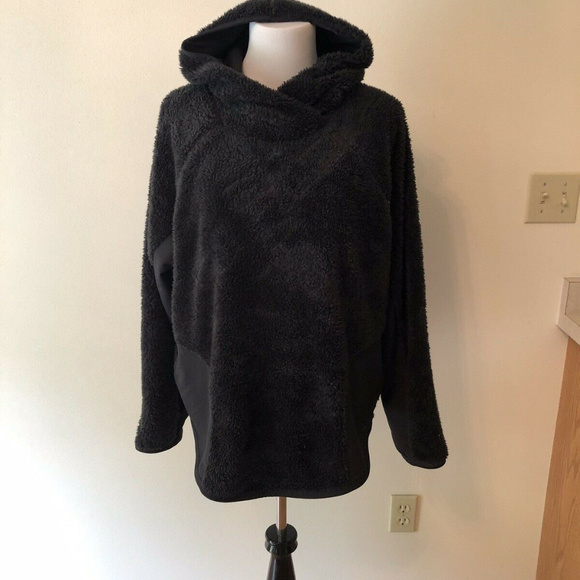 furry hoodie womens
